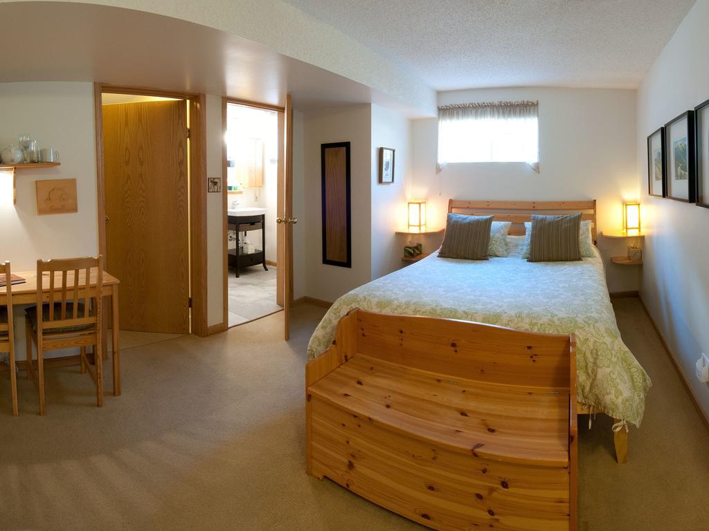 ジャスパー 711 Miette Ave Bed & Breakfast 部屋 写真